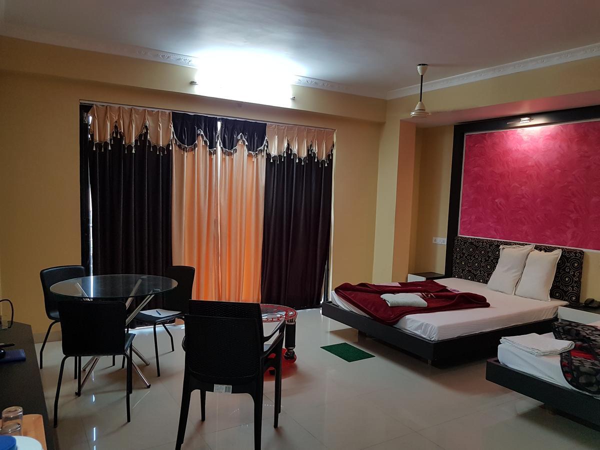 Swagatam International Otel Tarapith Dış mekan fotoğraf