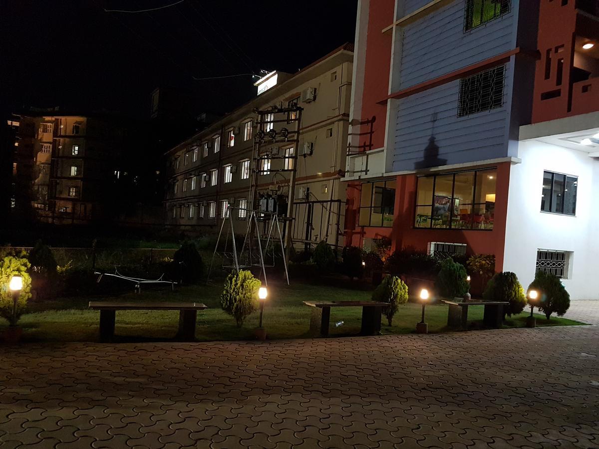 Swagatam International Otel Tarapith Dış mekan fotoğraf