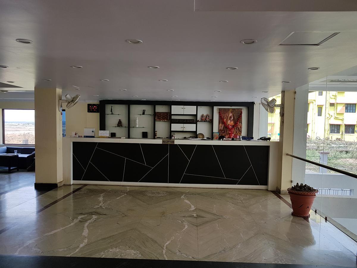 Swagatam International Otel Tarapith Dış mekan fotoğraf
