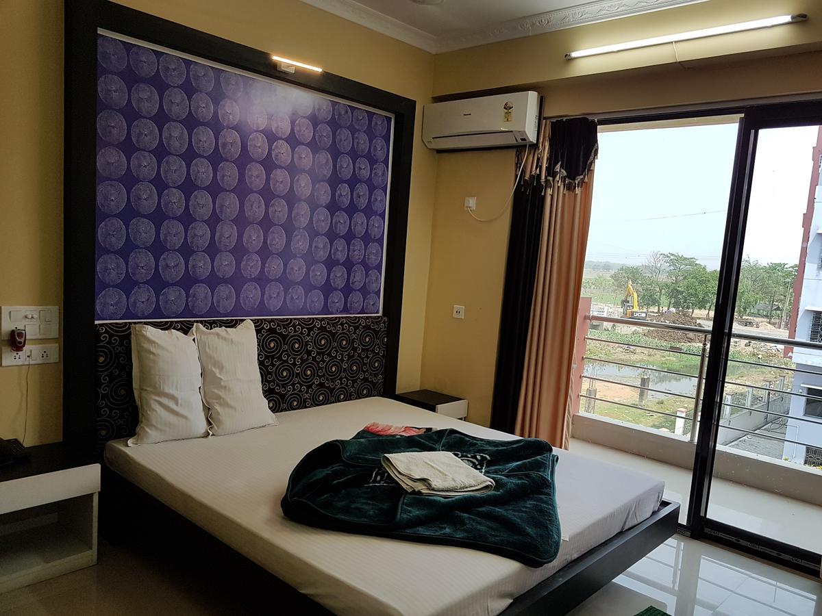 Swagatam International Otel Tarapith Dış mekan fotoğraf