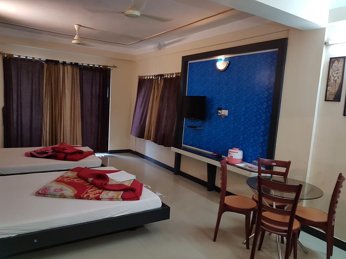 Swagatam International Otel Tarapith Dış mekan fotoğraf