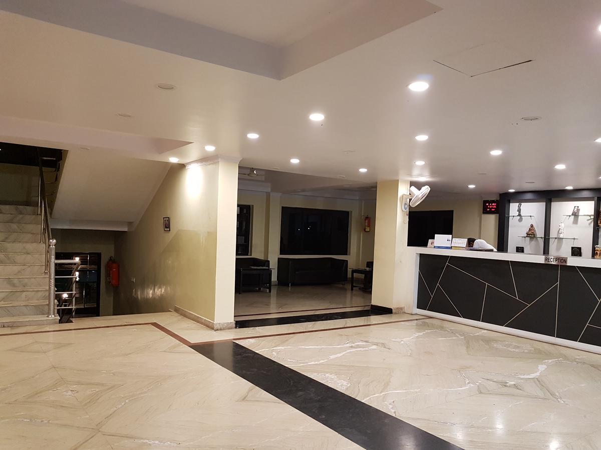 Swagatam International Otel Tarapith Dış mekan fotoğraf